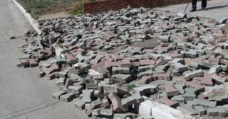 Демонтаж тротуарной плитки Сокол, цена от 3003 руб.